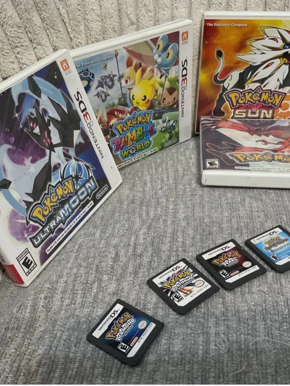 Nintendo 3DS XL with 11 games